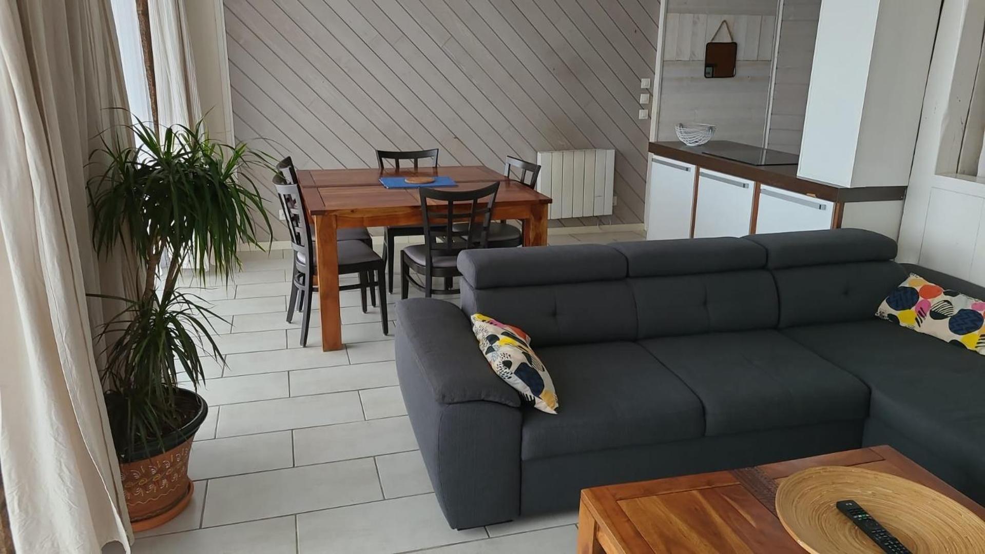 Appartement Vue Mer, Rdc, Plage De Trestrignel Perros-Guirec Esterno foto